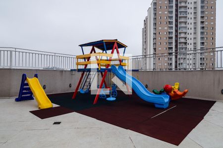 Apartamento à venda com 47m², 2 quartos e 1 vaga Apartamento à venda com 47m², 2 quartos e 1 vagaÁrea comum - Playground