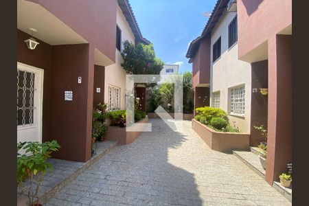 Casa de condomínio à venda com 78m², 2 quartos e 1 vaga Casa de condomínio à venda com 78m², 2 quartos e 1 vagaÁrea comum