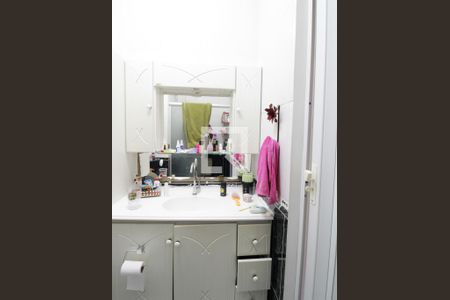 Casa de condomínio à venda com 78m², 2 quartos e 1 vagaBanheiro da Suíte 1