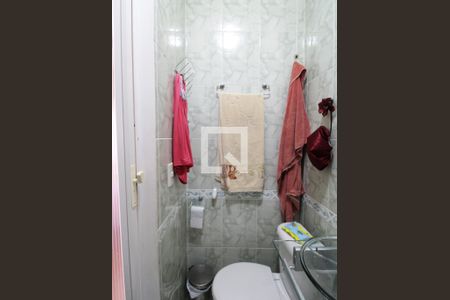 Casa de condomínio à venda com 78m², 2 quartos e 1 vagaBanheiro da Suíte 2