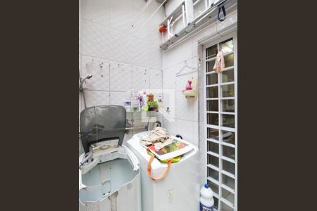 Casa de condomínio à venda com 78m², 2 quartos e 1 vagaÁrea de Serviço