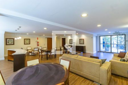 Apartamento à venda com 145m², 3 quartos e 3 vagas Apartamento à venda com 145m², 3 quartos e 3 vagasÁrea comum - Salão de festas