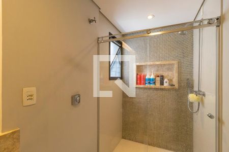 Apartamento à venda com 145m², 3 quartos e 3 vagas Apartamento à venda com 145m², 3 quartos e 3 vagasBanheiro da suíte 1