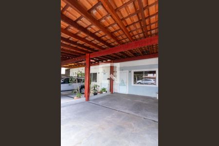 Casa para alugar com 70m², 2 quartos e 2 vagas Casa para alugar com 70m², 2 quartos e 2 vagasGaragem