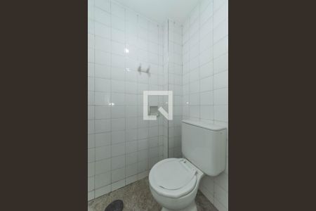 Apartamento à venda com 67m², 2 quartos e 1 vaga Apartamento à venda com 67m², 2 quartos e 1 vagaÁrea de Serviço - Banheiro