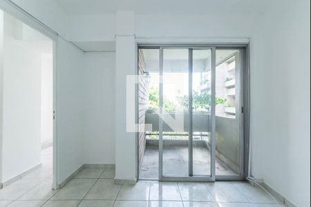 Apartamento à venda com 67m², 2 quartos e 1 vaga Apartamento à venda com 67m², 2 quartos e 1 vagaSala