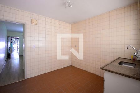 Casa à venda com 149m², 2 quartos e 1 vaga Casa à venda com 149m², 2 quartos e 1 vagaCozinha