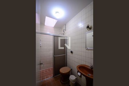 Casa à venda com 149m², 2 quartos e 1 vaga Casa à venda com 149m², 2 quartos e 1 vagaBanheiro