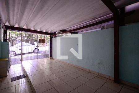 Casa à venda com 149m², 2 quartos e 1 vaga Casa à venda com 149m², 2 quartos e 1 vagaGaragem