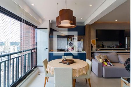 Sala/sacada de apartamento à venda com 3 quartos, 100m² em Vila Progredior, São Paulo