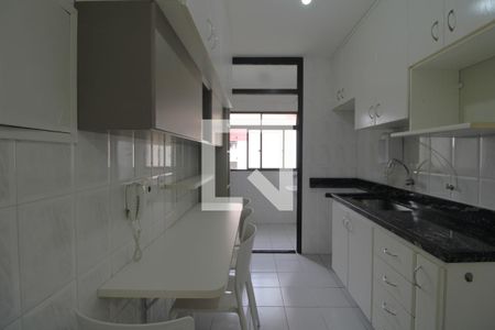 Apartamento à venda com 58m², 2 quartos e 1 vagaCozinha