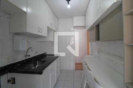 Apartamento à venda com 58m², 2 quartos e 1 vagaCozinha