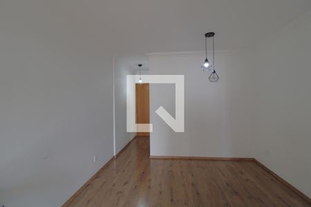 Sala de apartamento à venda com 2 quartos, 58m² em Jardim Itapeva, São Paulo