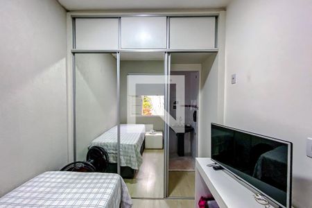 Casa à venda com 240m², 3 quartos e 4 vagasQuarto 3 - Suíte