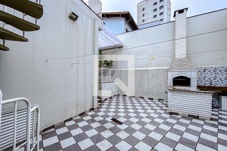 Casa à venda com 240m², 3 quartos e 4 vagasÁrea externa