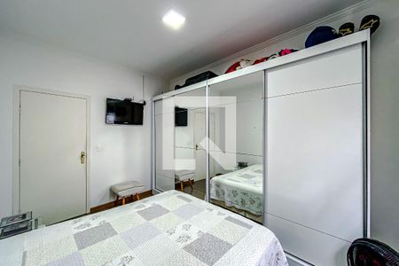 Casa à venda com 240m², 3 quartos e 4 vagasQuarto 2 - Suíte