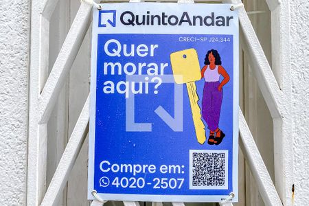 Casa à venda com 240m², 3 quartos e 4 vagasPlaquinha