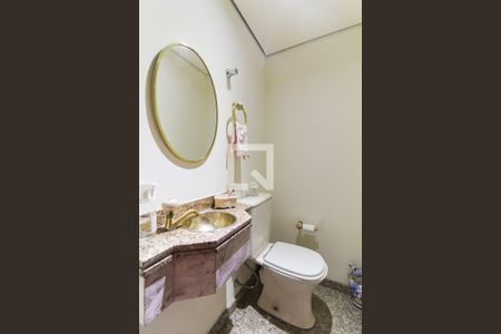 Apartamento à venda com 150m², 4 quartos e 3 vagas Apartamento à venda com 150m², 4 quartos e 3 vagasLavabo