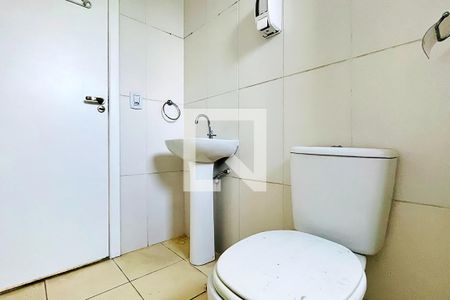Apartamento à venda com 65m², 2 quartos e 1 vaga Apartamento à venda com 65m², 2 quartos e 1 vagaBanheiro