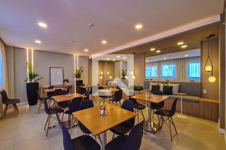 Apartamento para alugar com 33m², 1 quarto e sem vagaÁrea comum - Salão de festas