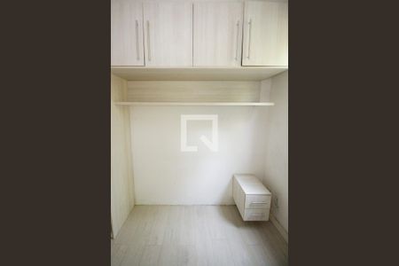 Quarto 1 de apartamento para alugar com 2 quartos, 45m² em Parque Munhoz, São Paulo