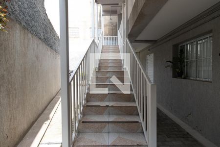 Apartamento para alugar com 42m², 2 quartos e 1 vagaEscada