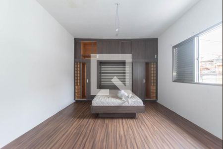 Casa à venda com 250m², 4 quartos e 3 vagasQuarto 1