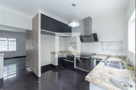 Casa à venda com 250m², 4 quartos e 3 vagasCozinha