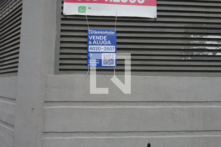 Casa à venda com 250m², 4 quartos e 3 vagasPlaquinha