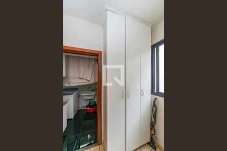 Apartamento à venda com 126m², 3 quartos e 2 vagasÁrea de Serviço