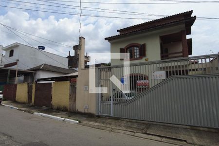 Casa à venda com 208m², 4 quartos e 3 vagasFachada