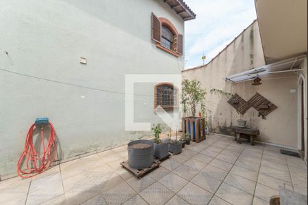 Casa à venda com 208m², 4 quartos e 3 vagasQuintal