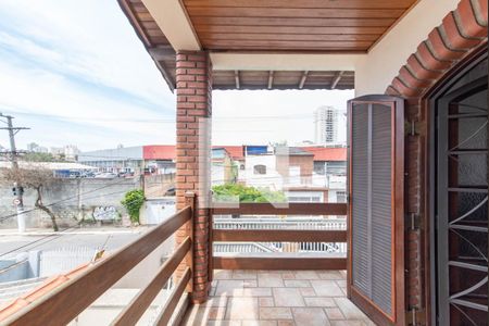 Casa à venda com 208m², 4 quartos e 3 vagasSuíte - Varanda