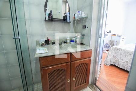 Apartamento à venda com 125m², 3 quartos e 1 vagaQuarto 1 - Banheiro