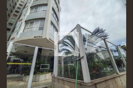 Apartamento à venda com 125m², 3 quartos e 1 vagaFachada