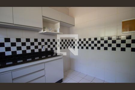 Casa à venda com 250m², 3 quartos e 3 vagasCozinha