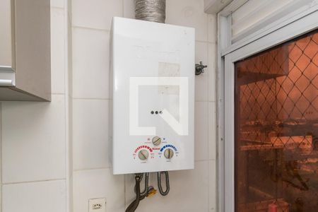 Apartamento à venda com 65m², 3 quartos e 1 vagaÁrea de Serviço - Aquecedor