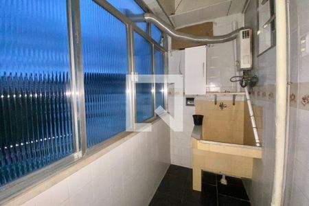 Apartamento à venda com 80m², 3 quartos e sem vaga Apartamento à venda com 80m², 3 quartos e sem vagaÁrea de Serviço