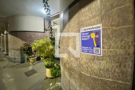 Apartamento à venda com 80m², 3 quartos e sem vaga Apartamento à venda com 80m², 3 quartos e sem vagaPlaquinha instalada