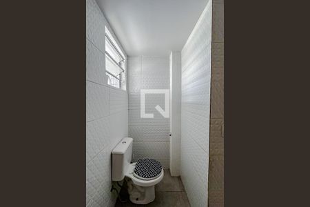 Apartamento à venda com 64m², 2 quartos e sem vagaBanheiro