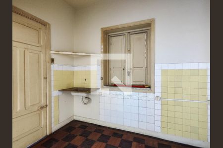 Casa à venda com 240m², 4 quartos e 4 vagasQuarto de Serviço