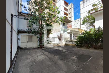 Casa à venda com 240m², 4 quartos e 4 vagasÁrea Externa