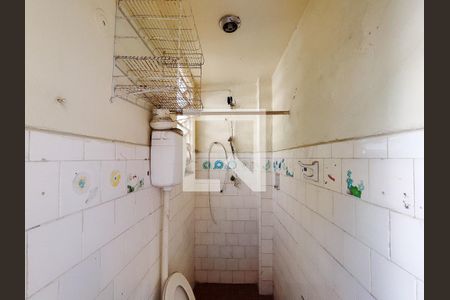 Casa à venda com 240m², 4 quartos e 4 vagasBanheiro de serviço