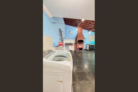 Casa à venda com 193m², 2 quartos e 2 vagasÁrea de Serviço