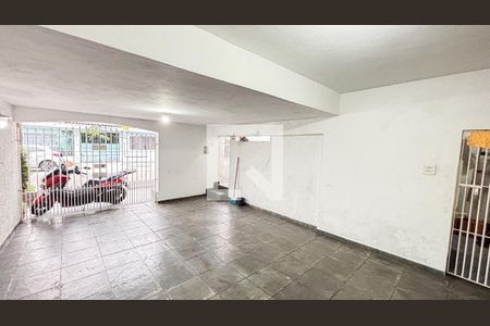 Casa à venda com 193m², 2 quartos e 2 vagasGaragem