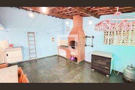 Casa à venda com 193m², 2 quartos e 2 vagasÁrea de Serviço