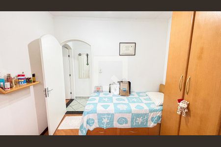 Casa à venda com 193m², 2 quartos e 2 vagasQuarto