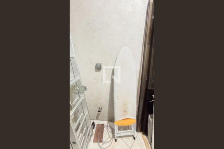 Casa à venda com 193m², 2 quartos e 2 vagasBanheiro da Suíte