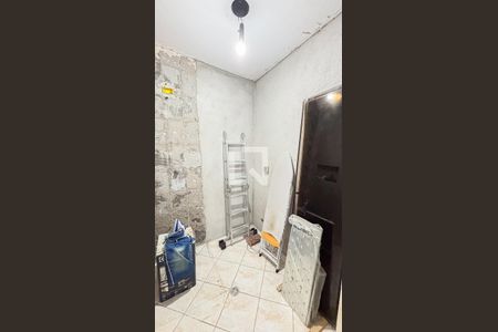 Casa à venda com 193m², 2 quartos e 2 vagasBanheiro da Suíte