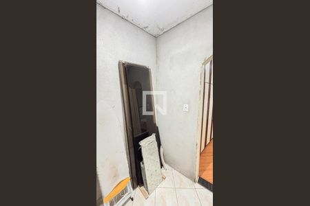 Casa à venda com 193m², 2 quartos e 2 vagasBanheiro da Suíte